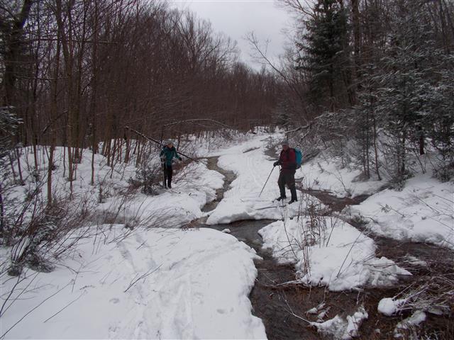 Small obstacle on Sec 5 water